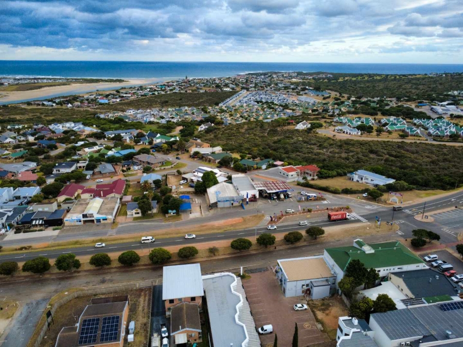 3 Bedroom Property for Sale in Stilbaai Wes Western Cape